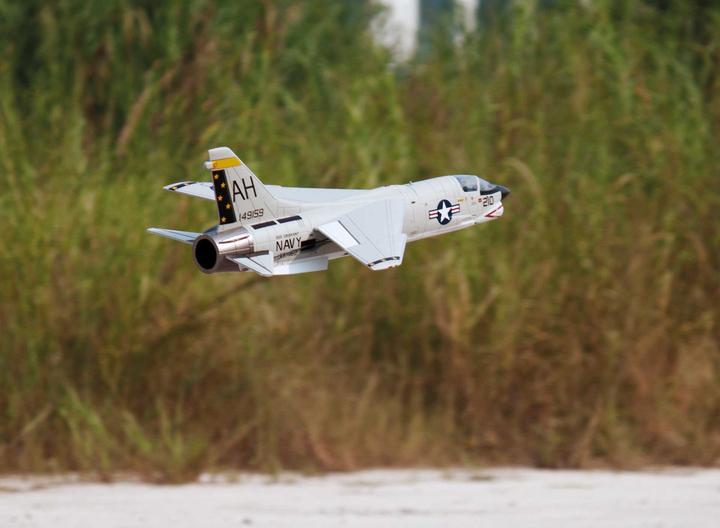 Immagine prodotto Freewing F-8E Crusader PNP 64mm Jet EDF