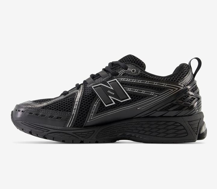 Image du produit New Balance M1906RCH (40)