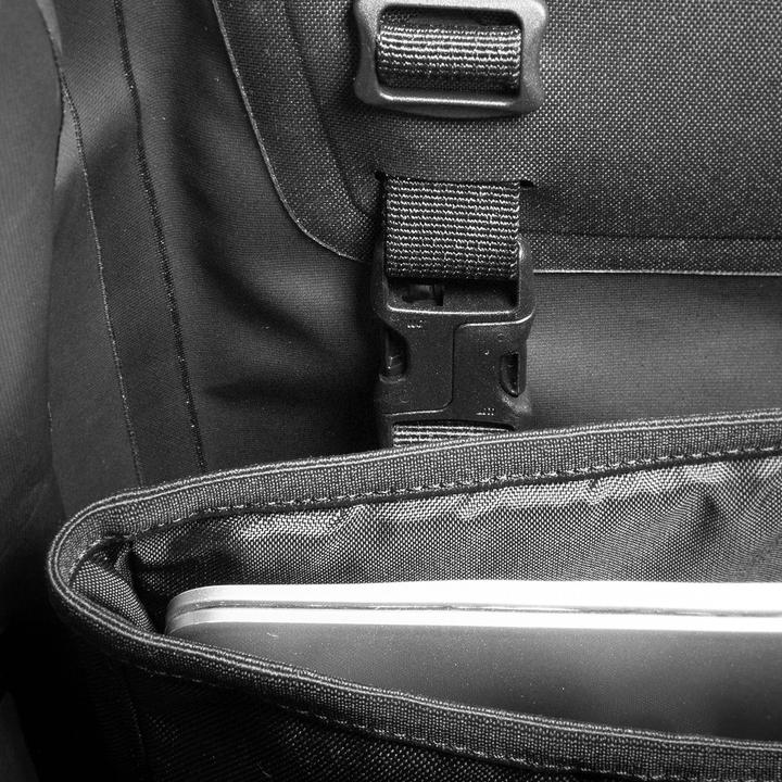 Actual product image Tatonka Commuter Rolltop 30 WP (30 l)