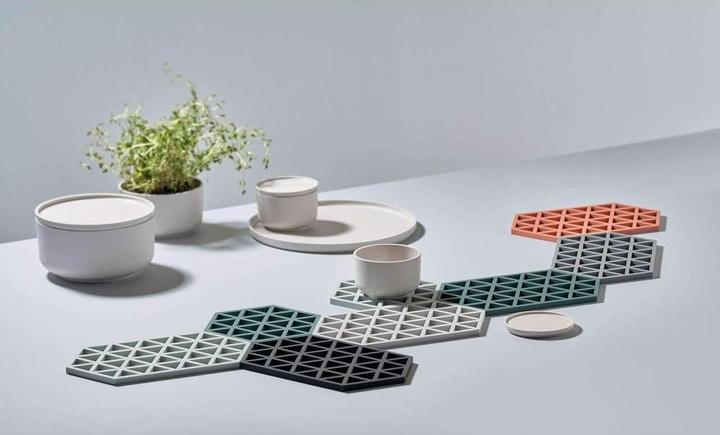 Actual product image Zone Denmark Triangle (1x, Pan coaster)