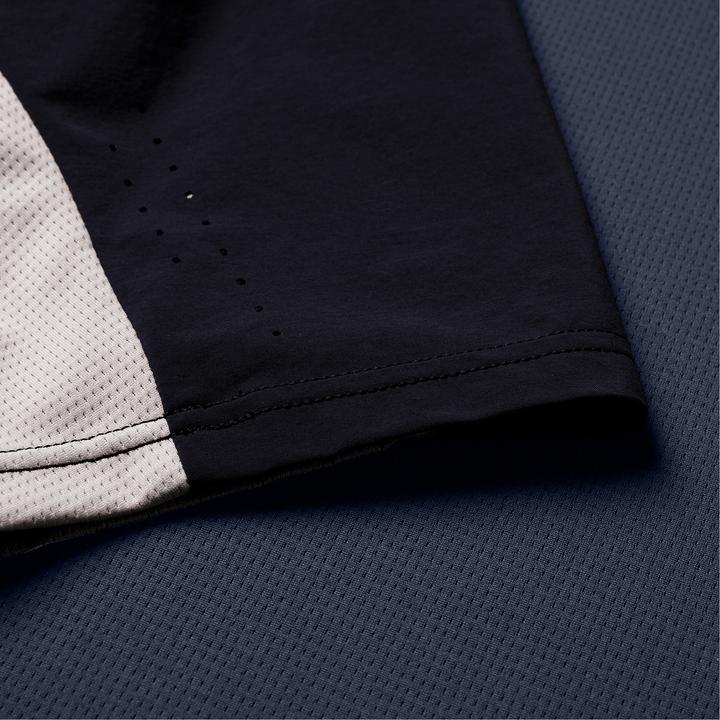 Actual product image Fox Defend SS Jersey (M)