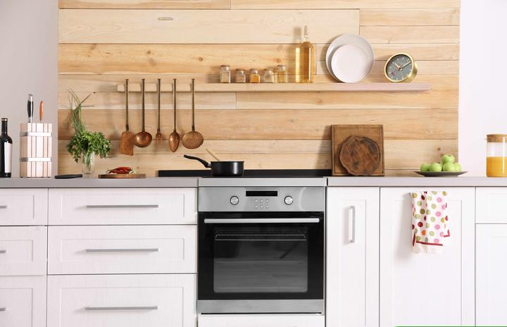 Actual product image Mondaine Wall / Table Clock 125mm