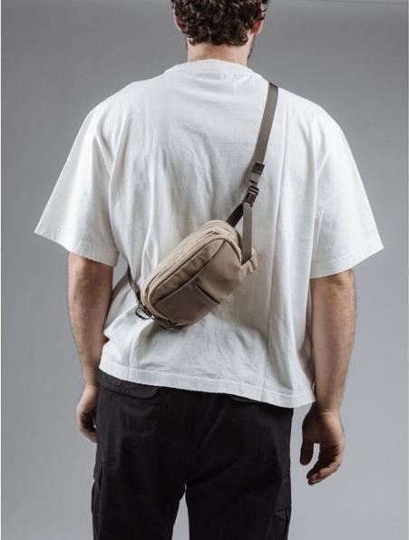 Actual product image Moment Take Sling 1.5L Desert (1.50 l)