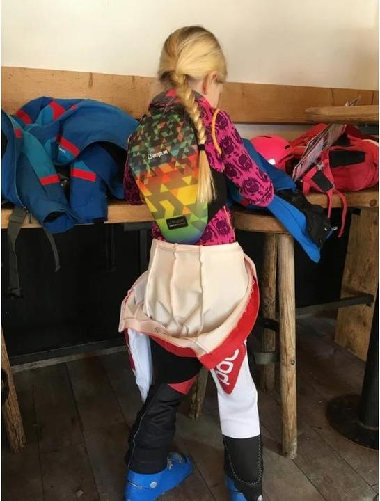 Produktbild Amplifi Cortex Polymer (S, Rückenprotektor, Einzelstück)