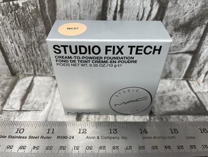 Actual product image MAC Cosmetics Studio Fix Tech Cream-To-Powder Foundation (NC27)