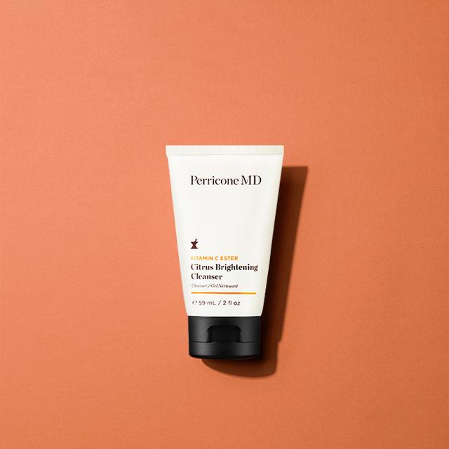 Actual product image Perricone MD Vitamin C Ester Citrus Brightening cleanser Travel Size (Facial cleansing wipes, 59 ml)