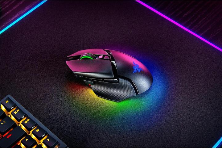 Produktbild Razer Basilisk V3 Pro (Kabellos, Kabelgebunden)