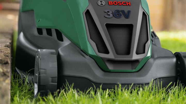 Actual product image Bosch Home & Garden BOSCH Advanced-Rotak 36V-44-750 4.0Ah cordless lawn mower (Rechargeable battery operated)