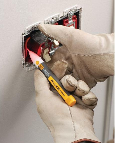 Actual product image Fluke 2AC (CAT IV 1000V)