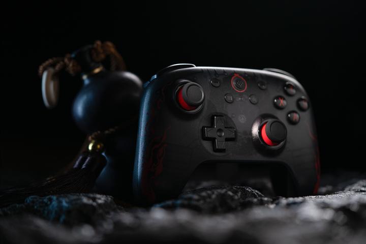 Image du produit 8bitdo Ultimate 2C sans fil Noir Myth Wukong (Android, PC)