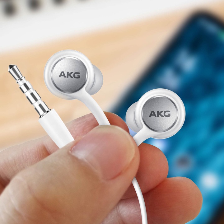 Actual product image Samsung EO-IG955BSE (No noise cancelling, Cable)