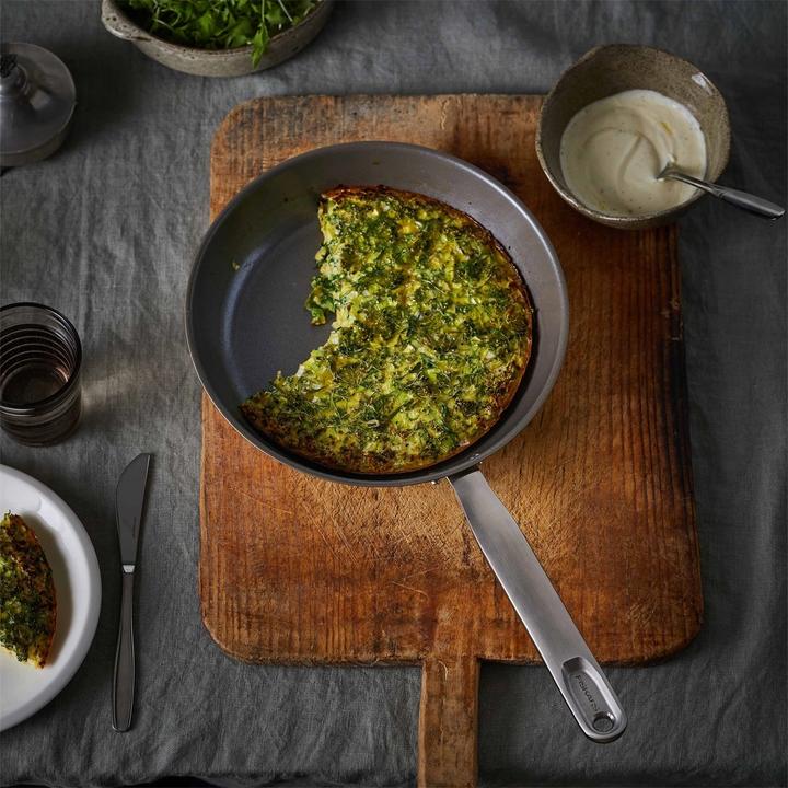 Actual product image Fiskars All Steel Frying Pan, 24cm (Frying pan, Stainless steel, 24 x 6.30 cm)