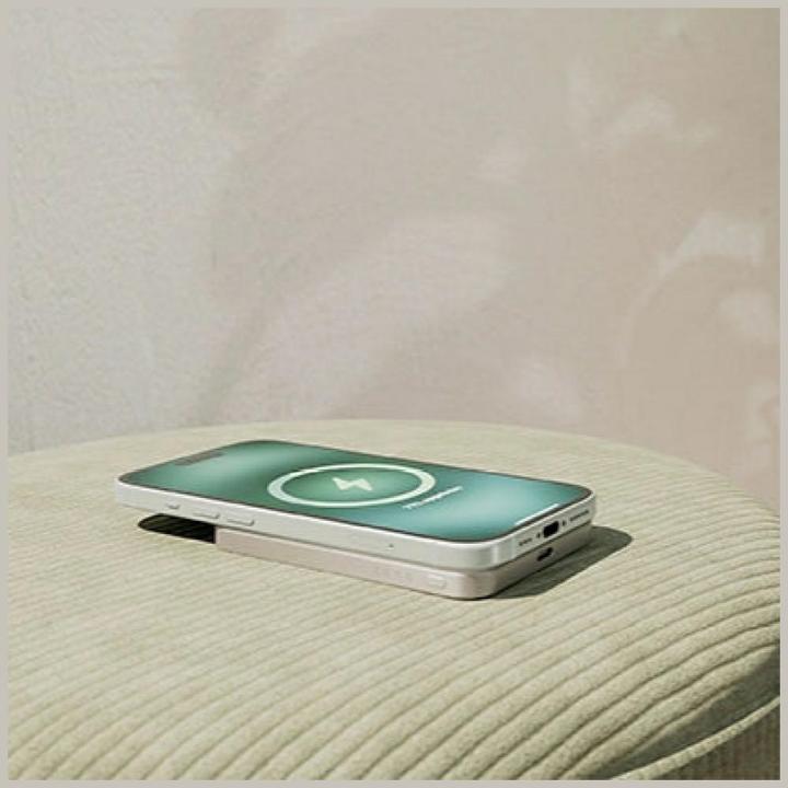 Image du produit Zens Slim Qi2 Al Powerbank 5000mAh White (5000 mAh, 15 W, 19.25 Wh)