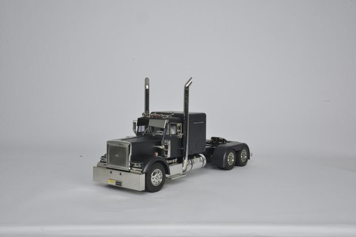 Actual product image Tamiya Grand Hauler (Kit)