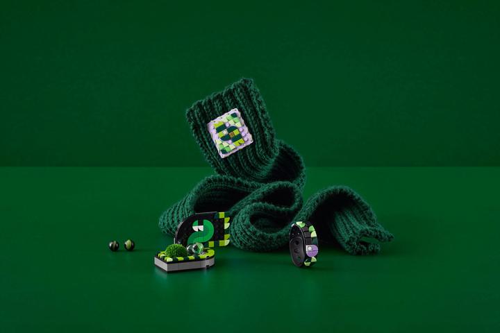 Produktbild LEGO Hogwarts Zubehörset (LEGO Dots)