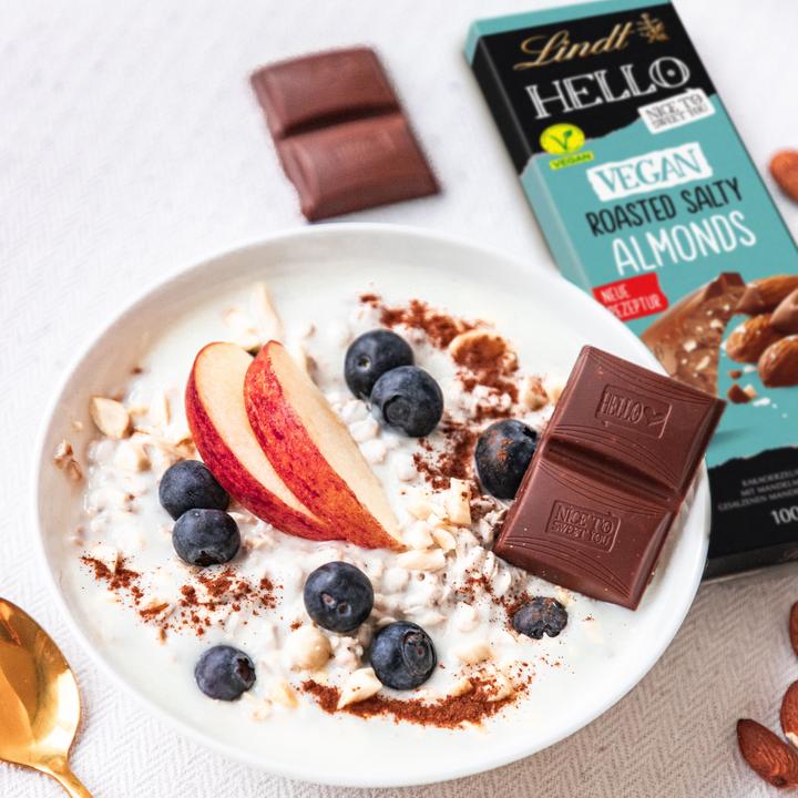 Immagine prodotto Lindt Barretta di mandorle salate tostate Hello Vegan (100 g)