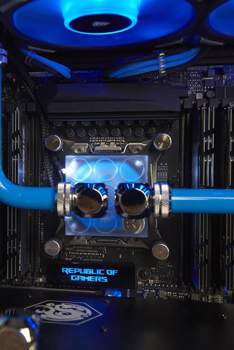 Image du produit Joule Performance Craft 3 (Intel Core i9-7900X Intel Core i9-7900X, 64 Go, 2000 Go, GeForce GTX 1080 Ti)