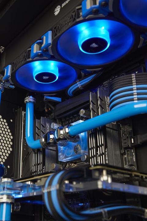 Image du produit Joule Performance Craft 3 (Intel Core i9-7900X Intel Core i9-7900X, 64 Go, 2000 Go, GeForce GTX 1080 Ti)