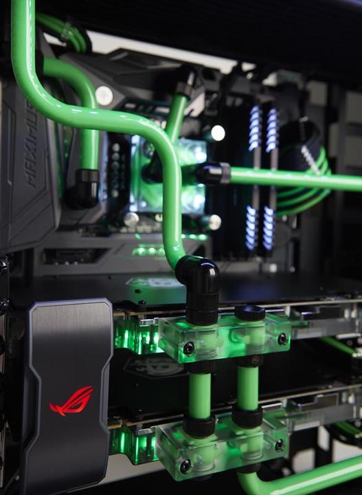Immagine prodotto Joule Performance Core 3 (Intel Core i7-8700K, 32 GB, 500 GB, GeForce GTX 1070)