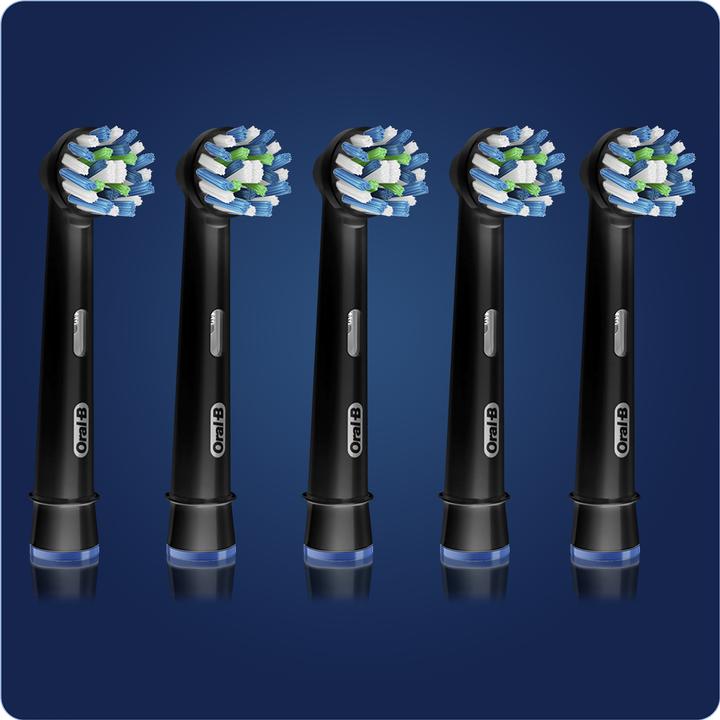 Produktbild Oral-B CrossAction (5 x)