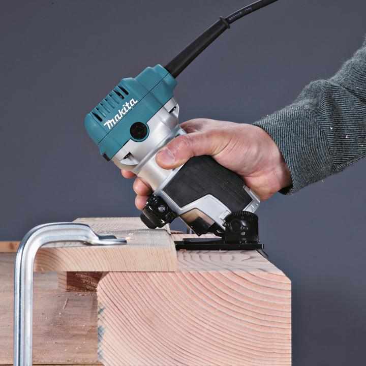 Actual product image Makita RT 0700