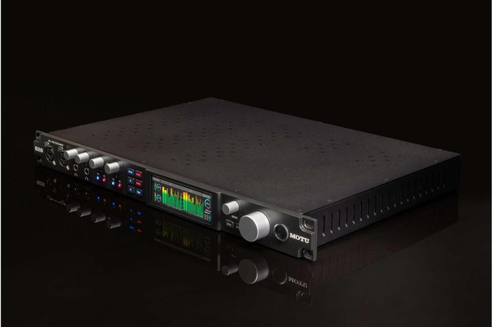 Actual product image MOTU 828 (USB)