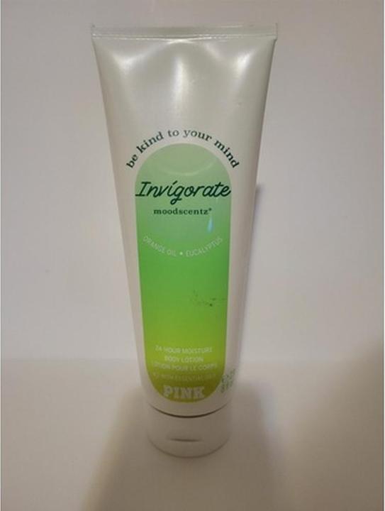 Produktbild Victoria's Secret Pink Invigorate Fragrance Lotion 236ml (Körperlotion, 236 ml)