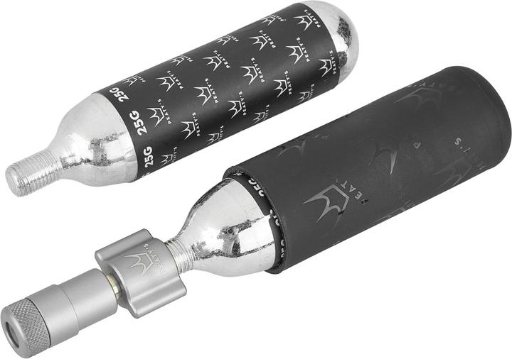 Black/Silver