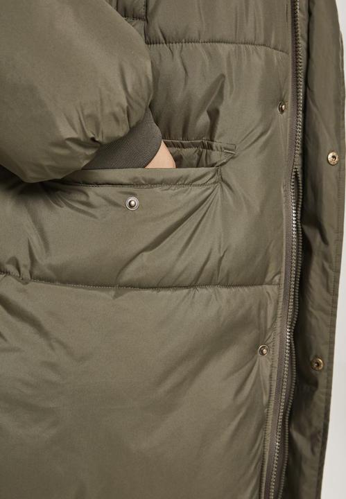 Produktbild Urban Classics Ladies Oversize Faux Fur Puffer Coat (XS)