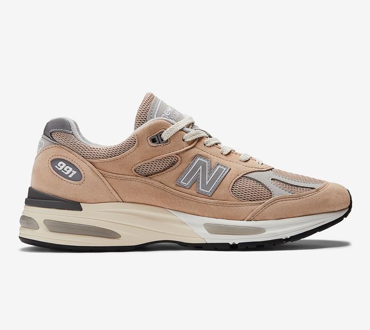 Image du produit New Balance "Elevated Essentials Made in UK991V2" Sneakers (43)