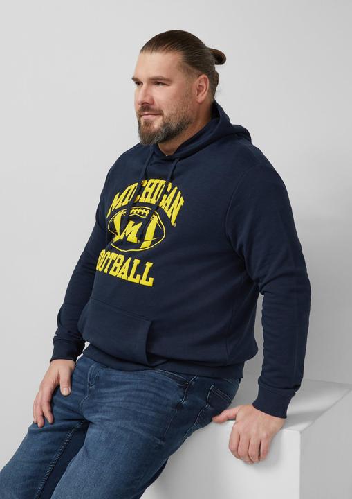 Produktbild s.Oliver Kapuzen-Sweatshirt im Modern Fit mit College-Artwork (XXL)