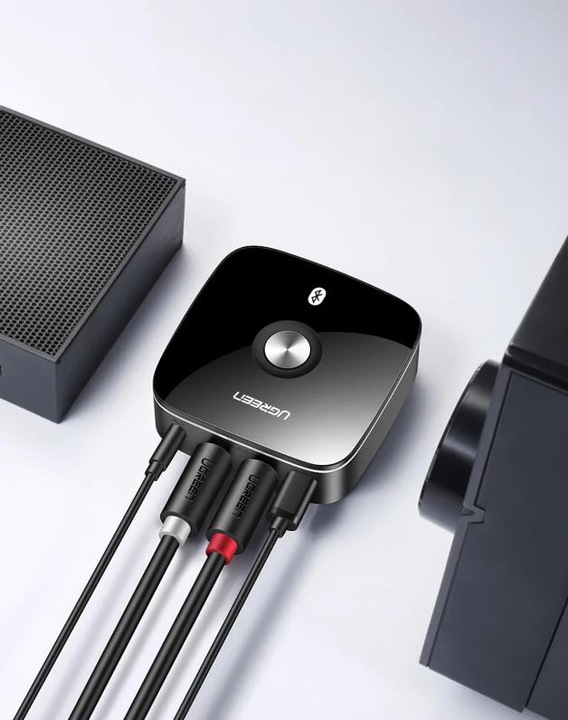 Actual product image Ugreen CM106 (Receiver)