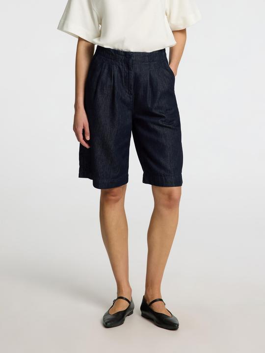Actual product image zz_ArchivedByPCD_Selected Femme_zu_Selected Denim Bermudashorts (40)