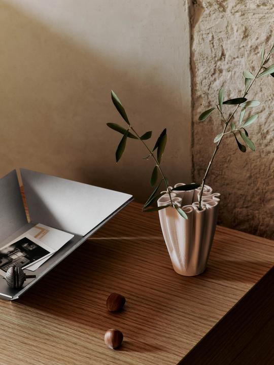 Produktbild Ferm Living Press High Tray - Aluminium