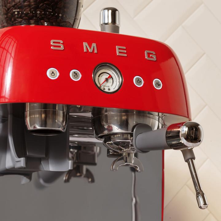 Actual product image Smeg EGF03RDEU 50's Style