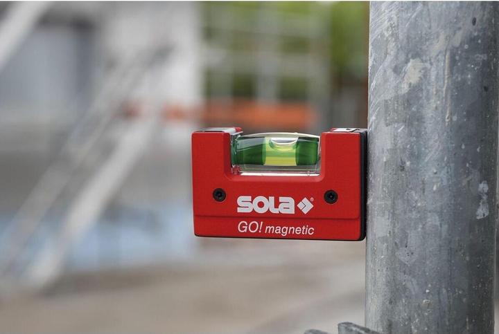 Image du produit MGA Sola GO! magnetic CLIP - Mini niveau à bulle magnétique en plastique renforcé de fibres de verre - (7.50 cm)