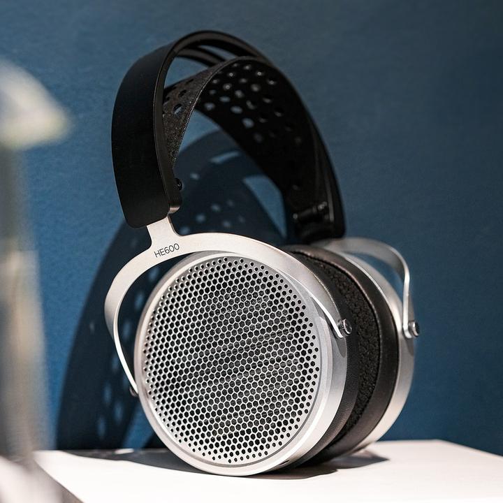 Actual product image Hifiman HE600 (No noise cancellation, Cable)