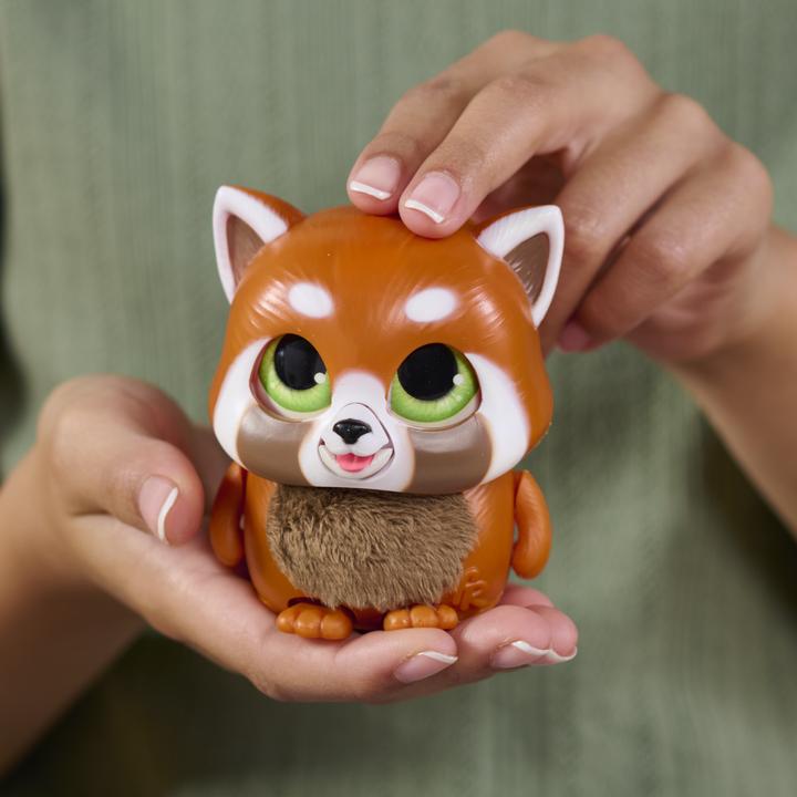 Actual product image FurReal Handfuls - Red Panda