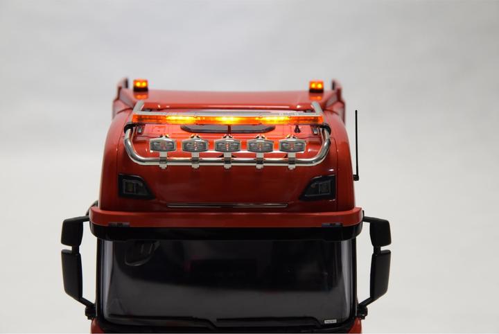 Actual product image Carson 1:14 Scania SLT8x4 warning beam/strobo set