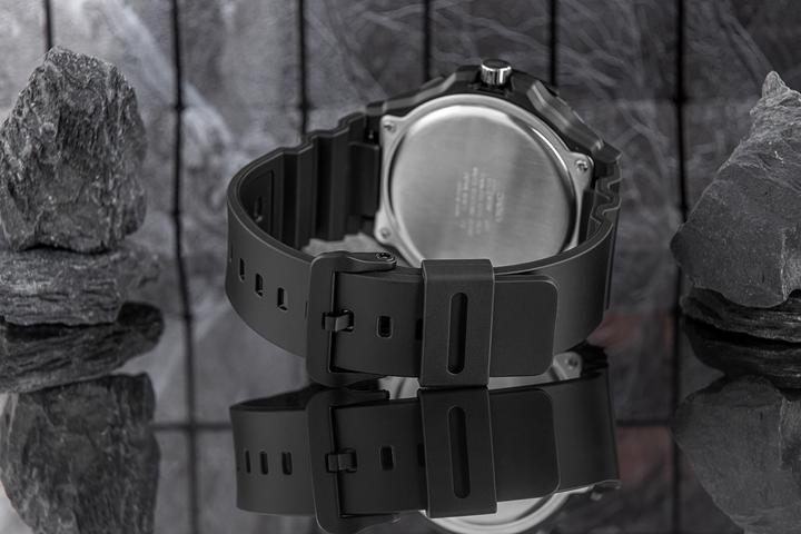 Produktbild Casio MRW-210H-3A (Analoguhr, 43 mm)