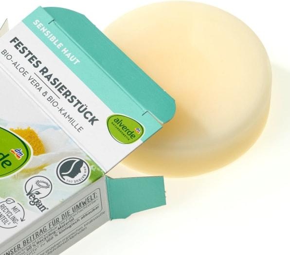 Actual product image dm alverde Solid organic aloe vera, organic camomile