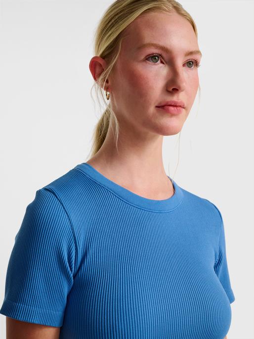Immagine prodotto hummel hmlPULSE SEAMLESS RIB W T-SHIRT S/S (L)