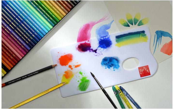 Actual product image Caran d'Ache Artist palette