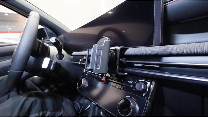 Produktbild Brodit 856167 Halter Hyundai Tucson/Santa Cruz 25-