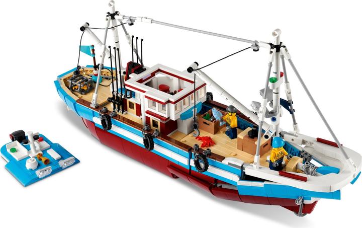 Produktbild LEGO Grosser Fischkutter (910010)