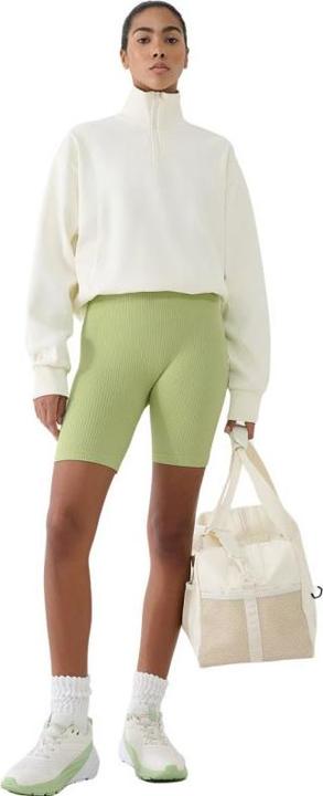 Actual product image 4F Shorts (S)