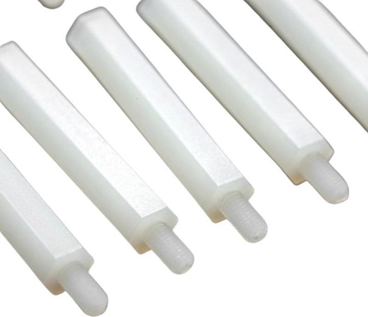 Actual product image DFRobot M3x30mm nylon spacer bolt set 10 pieces