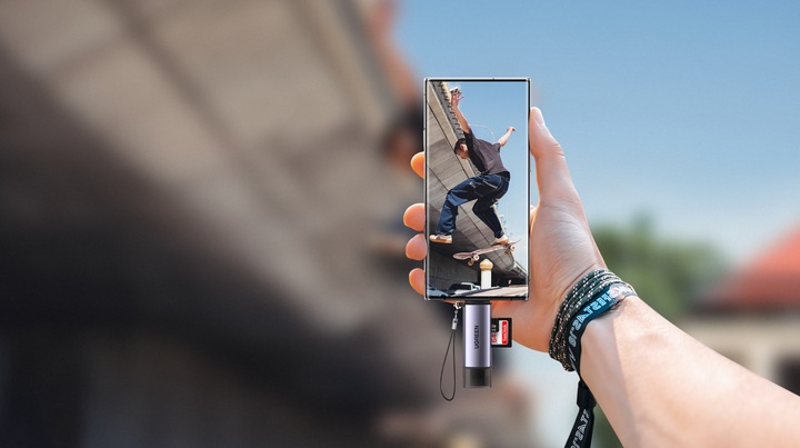 Actual product image Ugreen USB-C and USB-A - TF SD 3.0 (USB-C, USB)