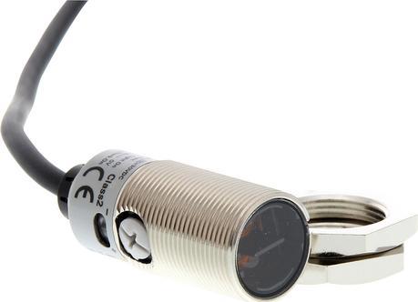 Produktbild Omron Industrial Automation M18 sensor diffuse 300mm PNP 2m