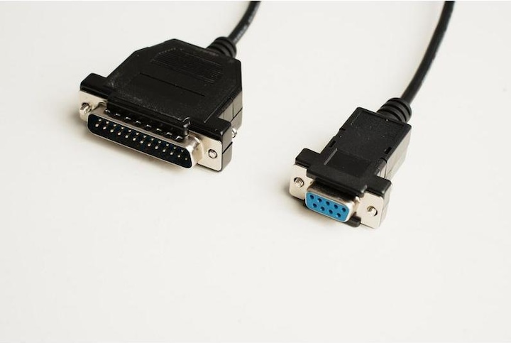 Actual product image MicroConnect Serial Cable DB9-DB25 1.8M (1.80 m)